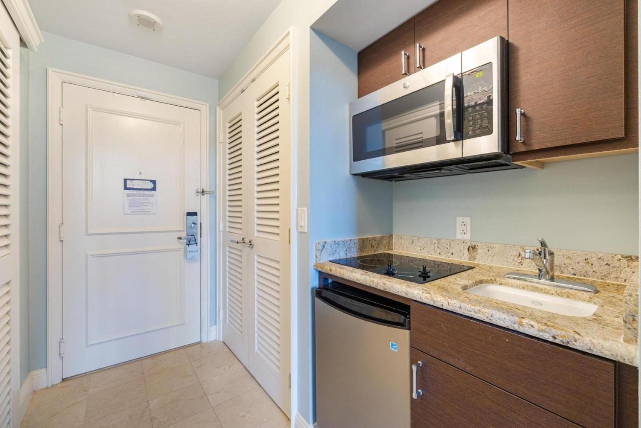 Charming 5 Star Condo Unit Situated At Ritz Carlton-Key Biscayne Miami Exterior photo